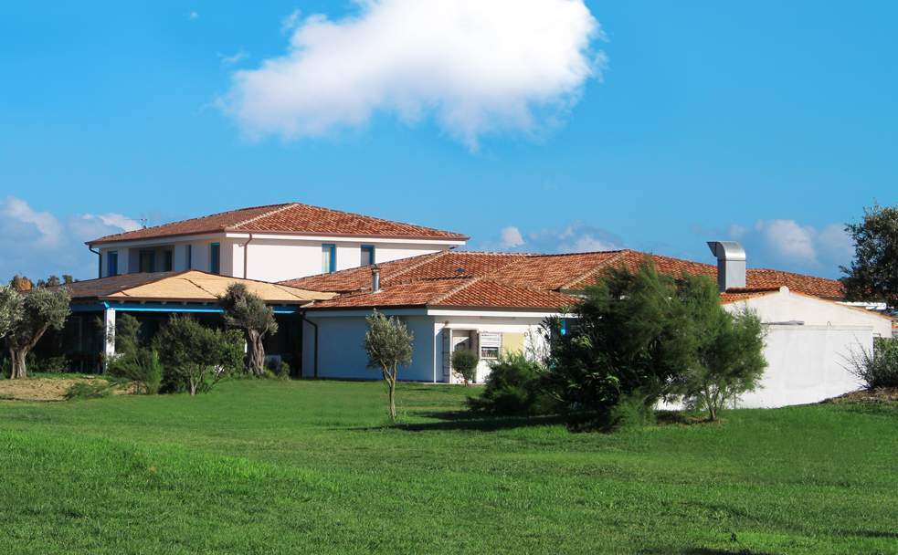 Hotel Gran Torre Phg Cabras Exterior foto